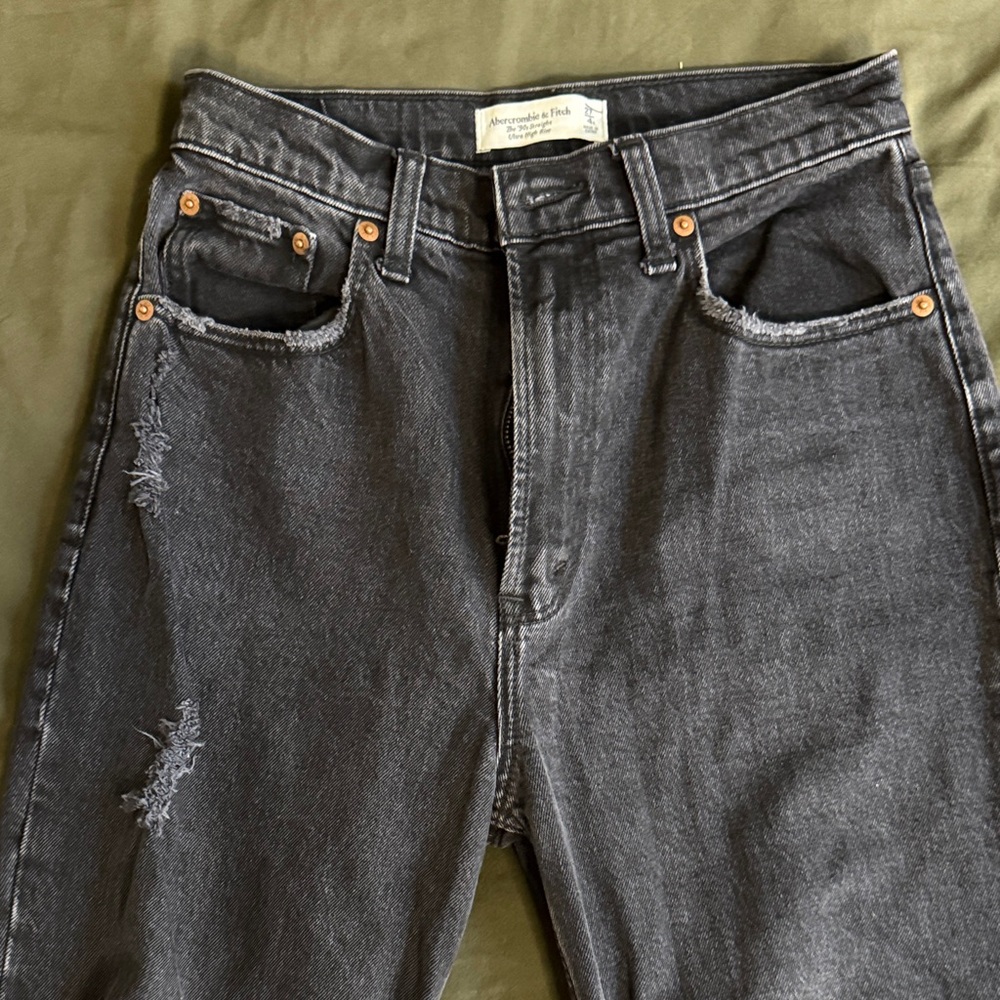 Abercrombie 90s Straight Ultra Hi Rise